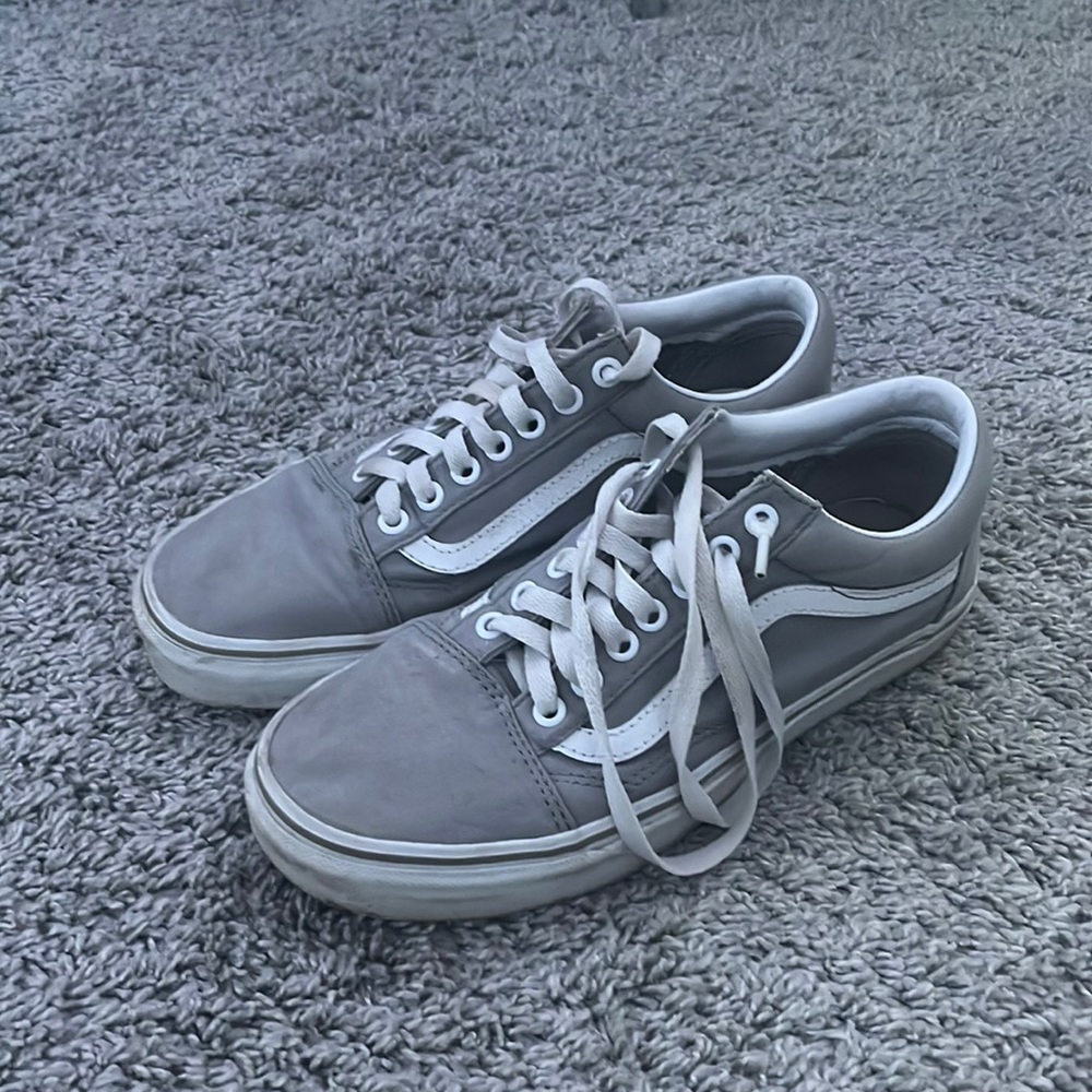 vans